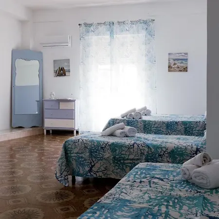 Umari Guest house *
